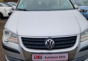 VW Touran 196.000 km 2.650 &euro; Bottrop 46238
