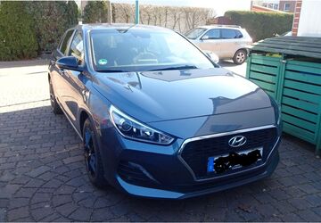 Hyundai i30 76.000 km 13.999 &euro; Duisburg 47239