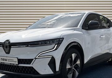 Renault Megane E-TECH 24.500 km 20.880 &euro; Duisburg 47059