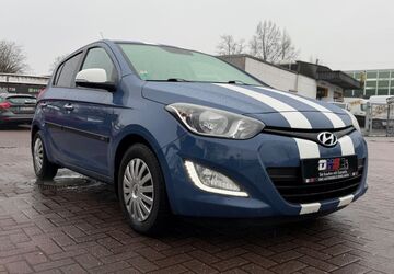 Hyundai i20 180.000 km 6.600 &euro; Dinslaken 46537