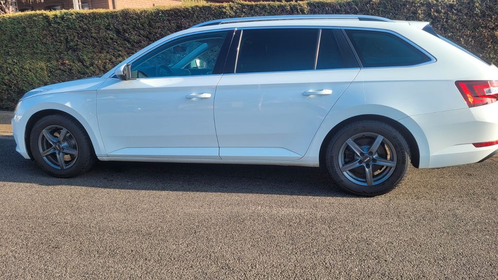 Skoda Superb 180.000 km 13.450 &euro; Rheinberg 47495