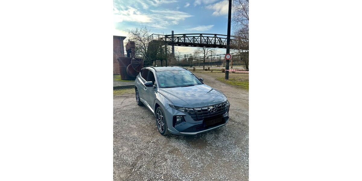 Hyundai TUCSON 24.585 km 30.500 &euro; Duisburg 47138