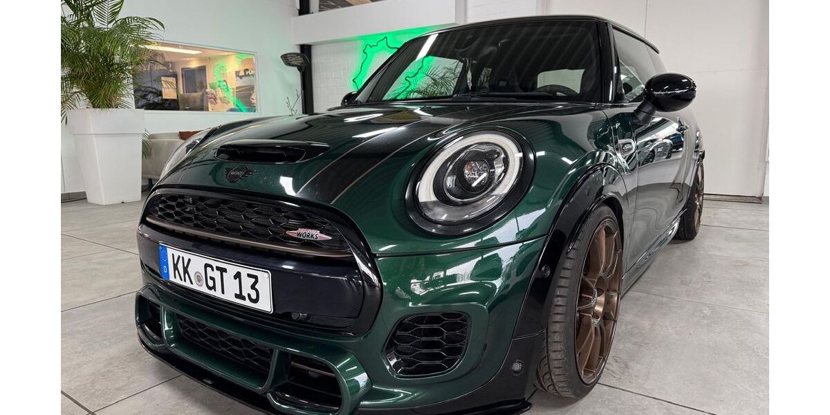 Mini John Cooper Works 71.300 km 29.999 &euro; Kempen 47906