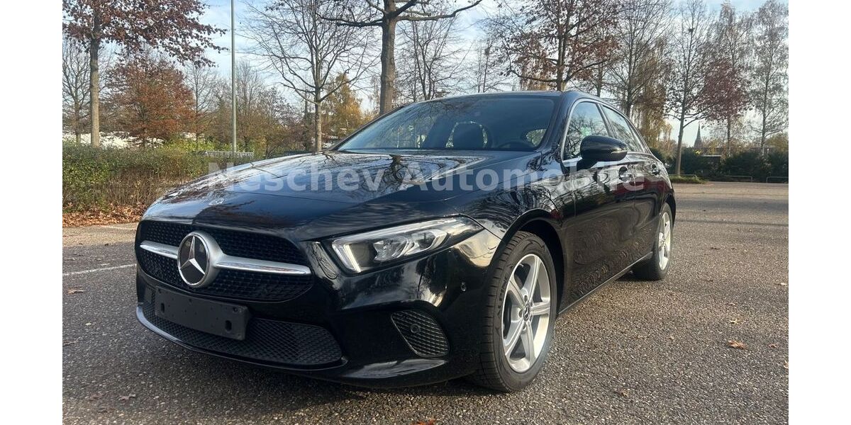 Mercedes-Benz A 180 144.450 km 16.500 &euro; Krefeld 47805