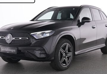 Mercedes-Benz GLC 300 7.900 km 69.885 &euro; Essen 45309