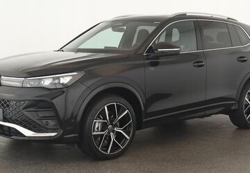 VW Tiguan 9.100 km 45.954 &euro; Düsseldorf 40233