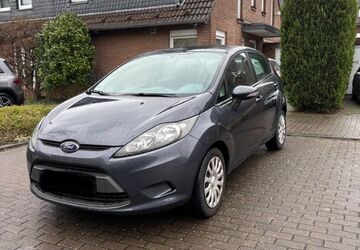 Ford Fiesta 100.000 km 4.999 &euro; Meerbusch 40667
