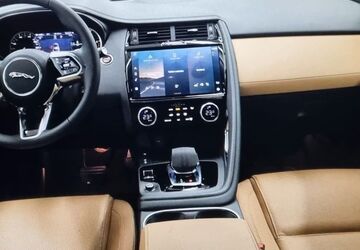 Jaguar E-Pace 30.124 km 35.800 &euro; Düsseldorf 40591