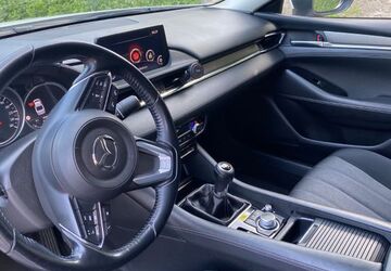 Mazda 6 190.000 km 12.900 &euro; Duisburg 47137