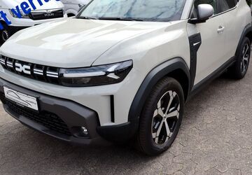 Dacia Duster 5.000 km 26.450 &euro; Krefeld 47799