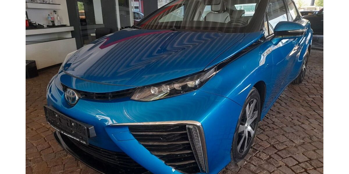 Toyota Mirai 31.632 km 15.900 &euro; Gelsenkirchen 45888