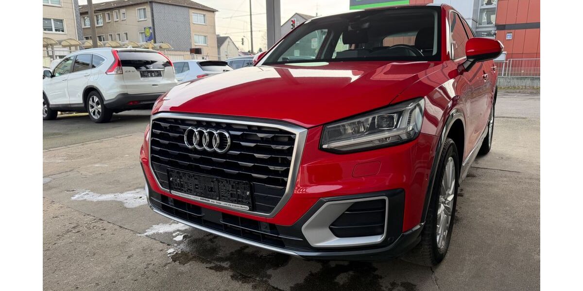 Audi Q2 147.000 km 14.990 &euro; Mülheim/Ruhr 45475