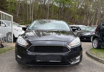 Ford Focus 266.788 km 3.499 &euro; Essen 45145