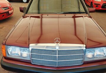 Mercedes-Benz 190 158.300 km 11.950 &euro; Wülfrath 42489