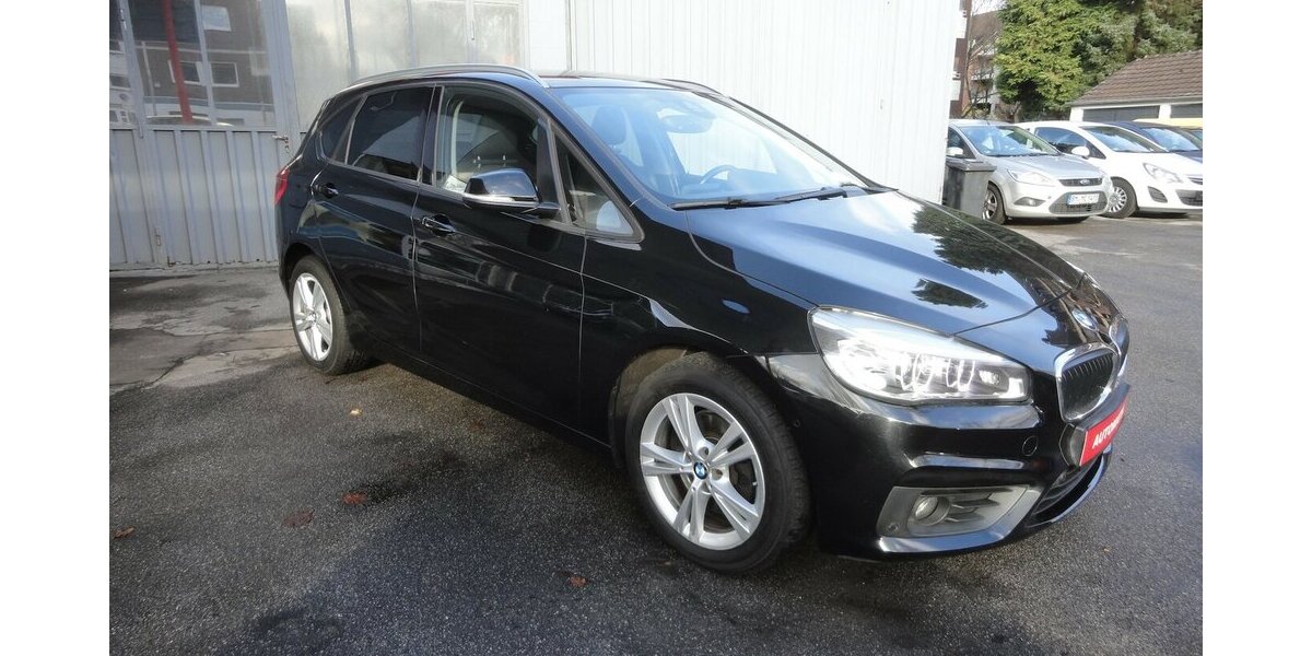 BMW 218 Active Tourer Autom Navi LED Klimatr.PDC SHZ 112.000 km 11.999 &euro; Neuss 41462
