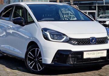 Honda Jazz 2.800 km 24.480 &euro; Düsseldorf 40233