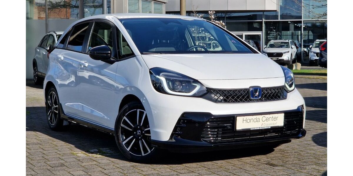 Honda Jazz 2.800 km 24.480 &euro; Düsseldorf 40233