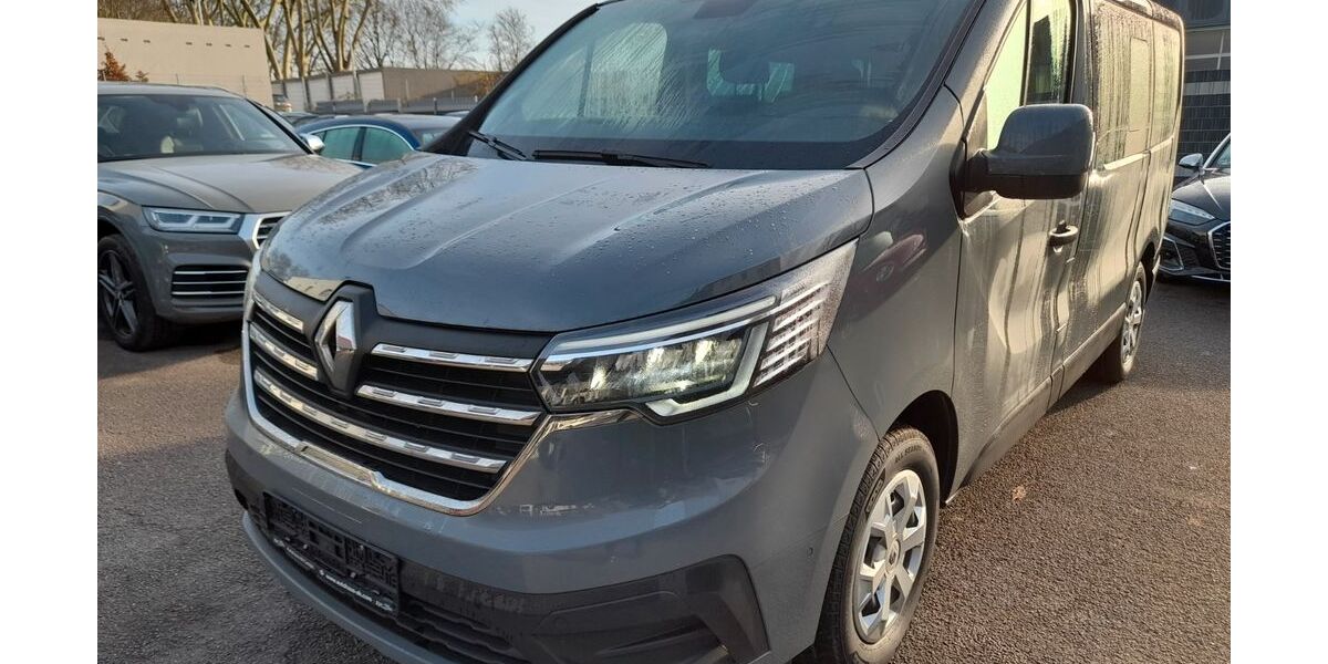 Renault Trafic 194.169 km 23.990 &euro; Gelsenkirchen 45888