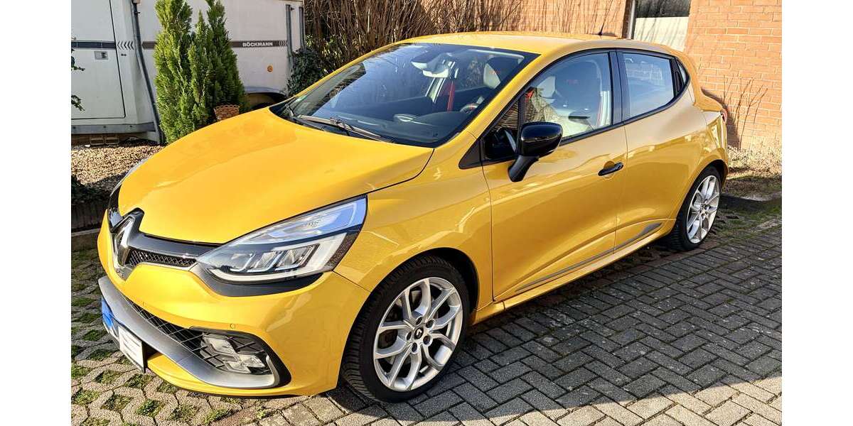 Renault Clio 87.000 km 15.190 &euro; Alpen 46519
