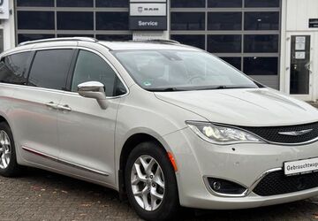 Chrysler Pacifica 97.100 km 34.800 &euro; Krefeld 47805