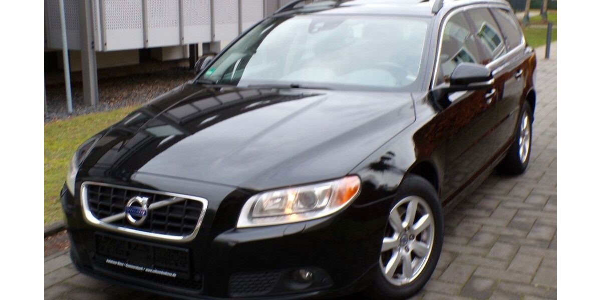 Volvo V70 325.000 km 4.940 &euro; Düsseldorf 40468