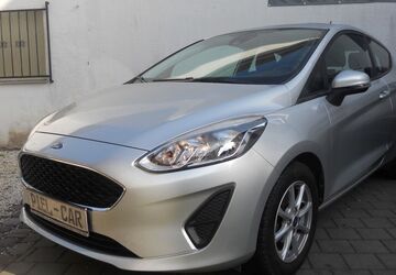 Ford Fiesta 33.770 km 8.699 &euro; Düsseldorf 40593