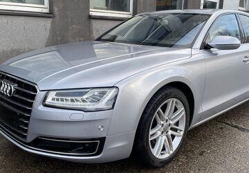 Audi A8 125.000 km 27.900 &euro; Essen 45309
