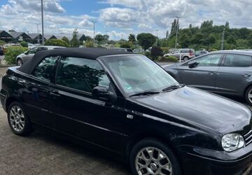 VW Golf 181.000 km 2.800 &euro; Moers 47441