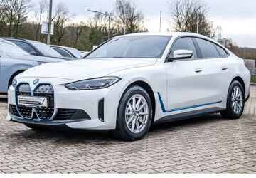 BMW i4 43.800 km 34.870 &euro; Velbert 42553