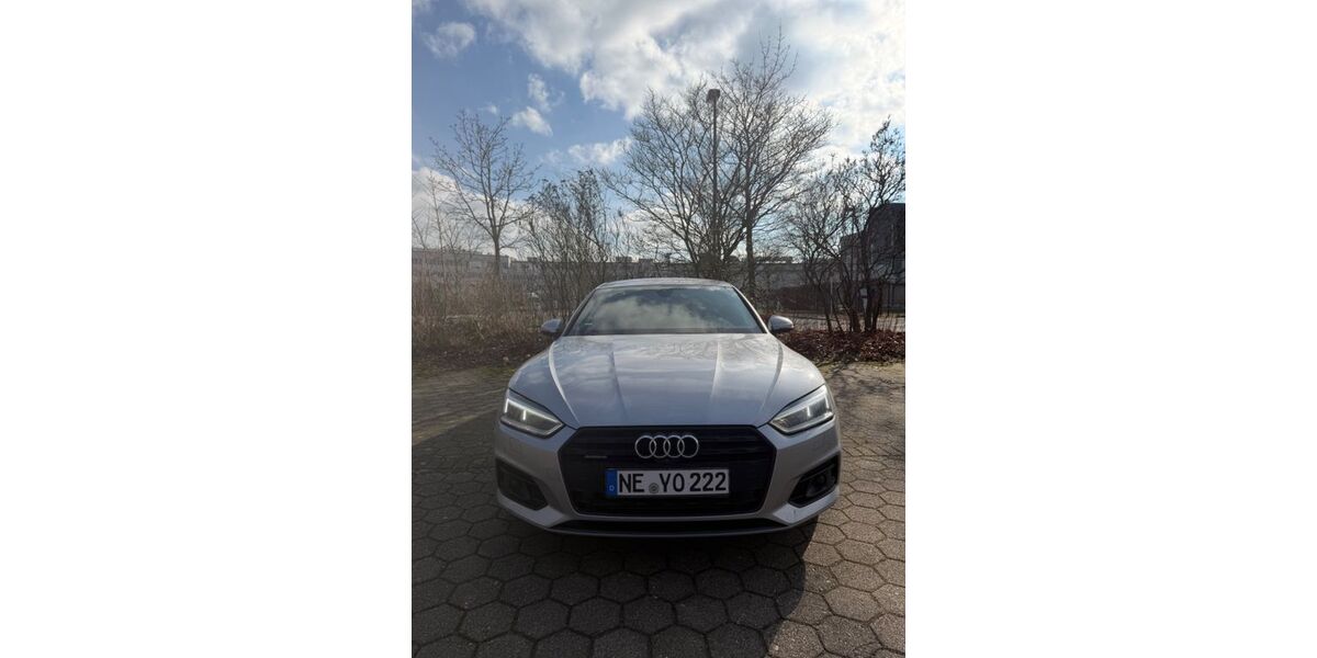 Audi A5 186.000 km 22.999 &euro; Neuss 41462