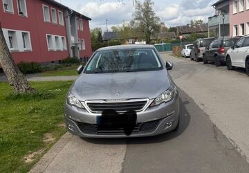 Peugeot 308 144.418 km 5.500 &euro; Krefeld 47829