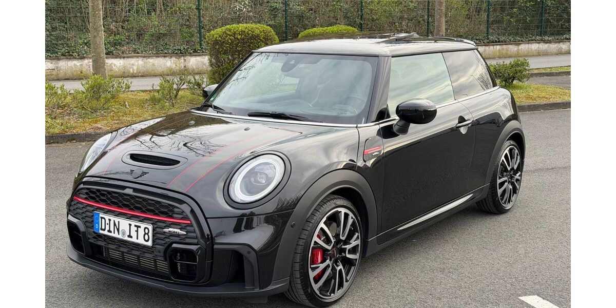 Mini John Cooper Works 39.900 km 29.990 &euro; Dinslaken 46535