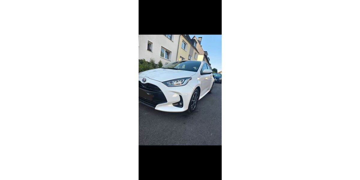 Toyota Yaris 49.000 km 16.990 &euro; Essen 45138