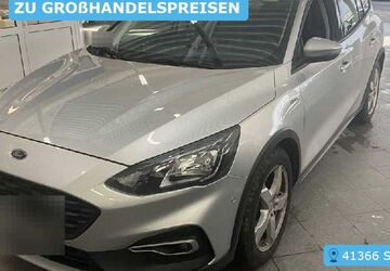Ford Focus 111.009 km 11.107 &euro; Krefeld 47829