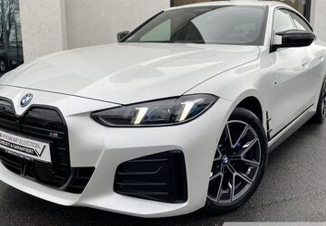 BMW i4 21.559 km 54.630 &euro; Essen 45134