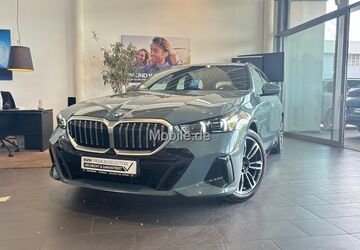 BMW 520 15.268 km 49.950 &euro; Duisburg 47119