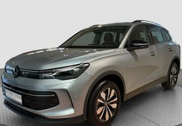VW Tiguan 4.352 km 36.945 &euro; Neuss 41469
