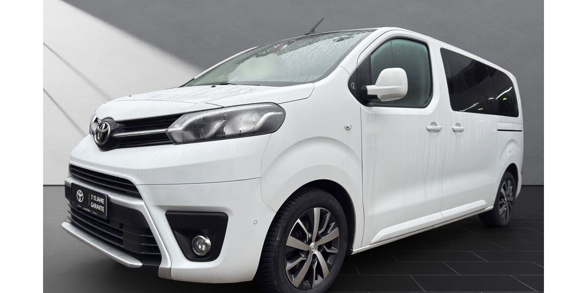 Toyota Proace (Verso) 132.500 km 29.950 &euro; Dinslaken 46537