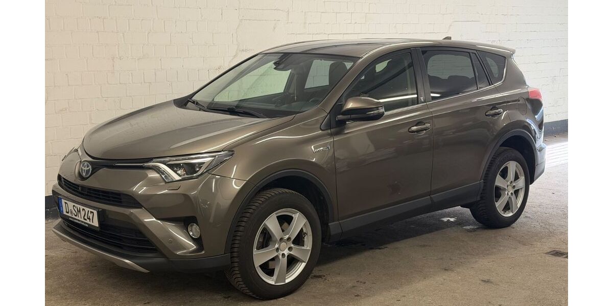 Toyota RAV 4 99.250 km 18.600 &euro; Düsseldorf 40625