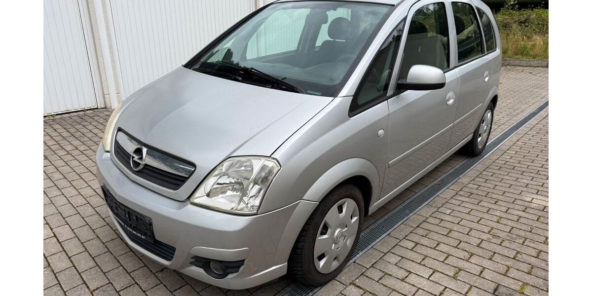 Opel Meriva 120.500 km 2.999 &euro; Oberhausen 46049