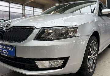 Skoda Octavia 184.845 km 8.490 &euro; Bottrop 46236
