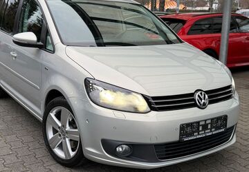VW Touran 172.000 km 8.699 &euro; Krefeld 47799