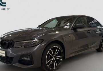 BMW 330 60.093 km 34.440 &euro; Düsseldorf 40549