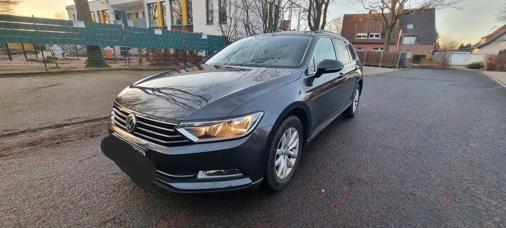VW Passat 208.000 km 10.800 &euro; Neuss 41468