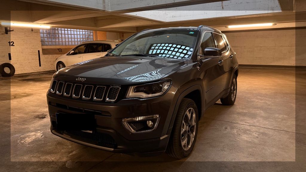Jeep Compass 55.000 km 19.000 &euro; Düsseldorf 40217