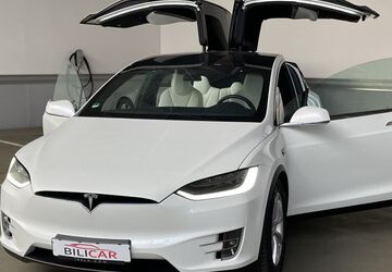 Tesla Model X 34.950 km 47.500 &euro; Düsseldorf 40233