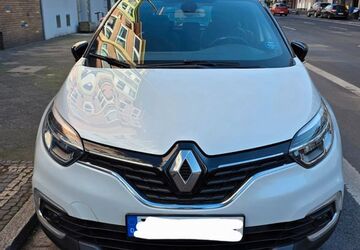 Renault Captur 215.000 km 9.899 &euro; Düsseldorf 40489