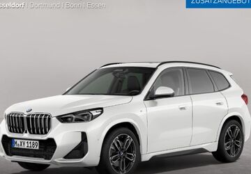 BMW X1 24.453 km 53.599 &euro; Düsseldorf 40237