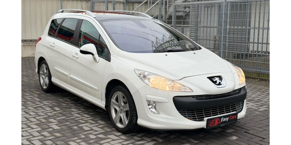 Peugeot 308 115.532 km 4.949 &euro; Essen 45329