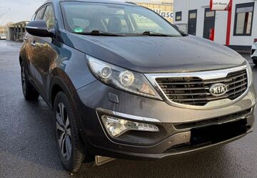 Kia Sportage 108.000 km 7.900 &euro; Neuss 41462